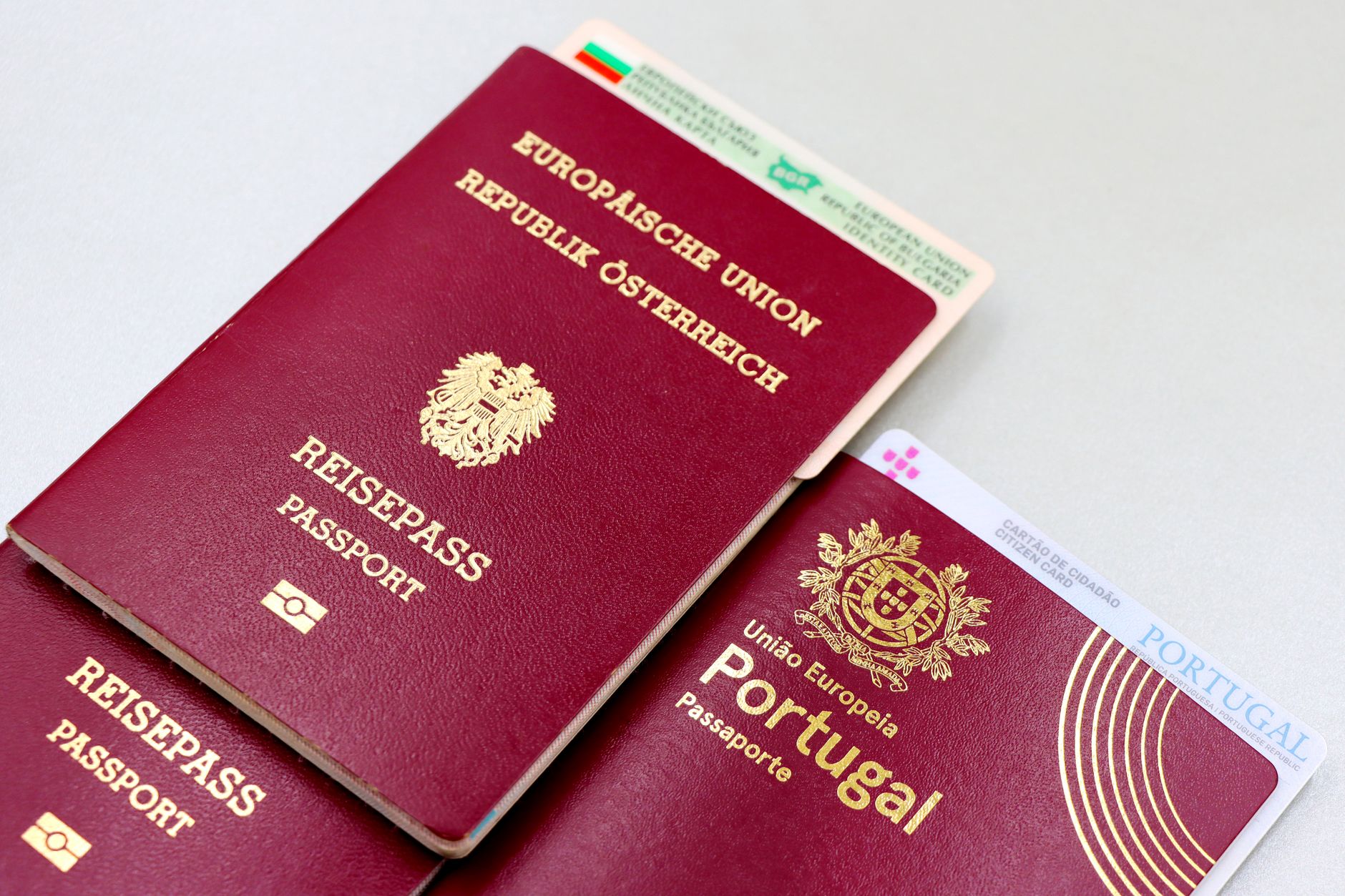 European Union passports and national identity cards