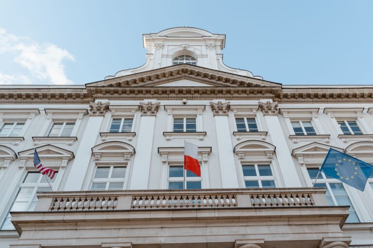 Atvykti į Lietuvą nebūtina pateikiant pilietybės atkūrimo dokumentus